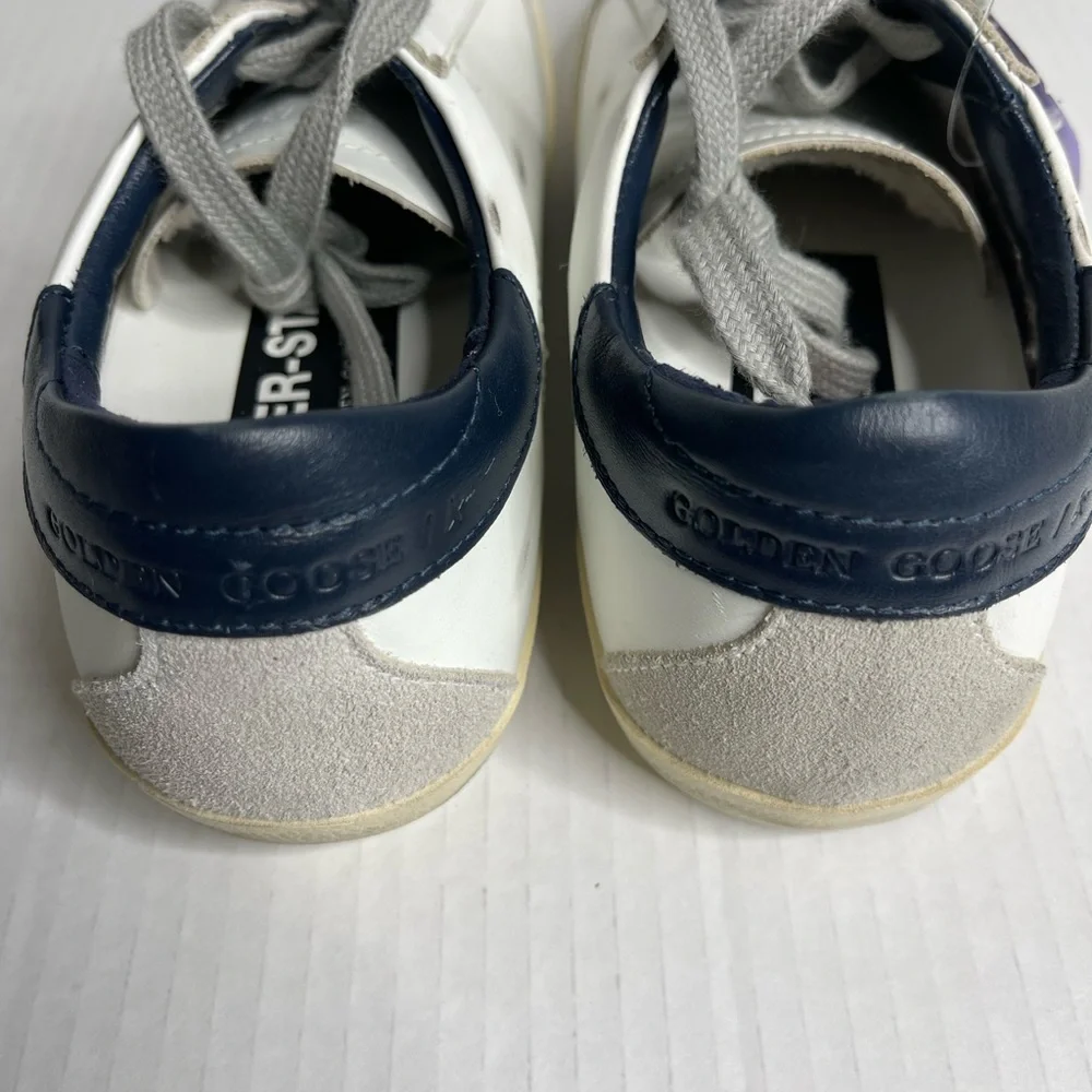 NEW GOLDEN GOOSE Superstar White WIth Navy pull tabs Gray Suede stars Size 6 - Picture 6 of 9